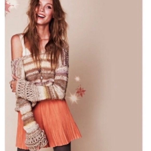 Free People Limbo Crop Sweater in Buttercream Size S - Picture 3 of 9